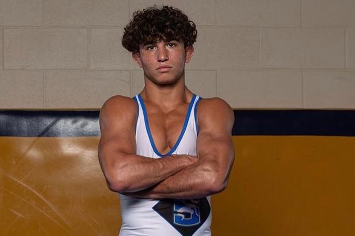 Iowa Wrestling Stars Shine at Luther Open Arnold's Impressive Debut